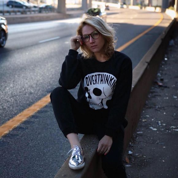 Meet your Posher, Emily - Picture 1 of 1